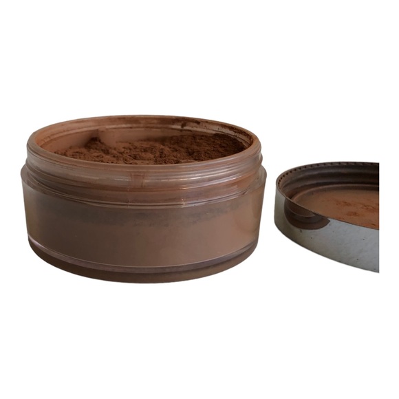 Mary Kay Mineral Powder Foundation Bronze 3 - Picture 6 of 7